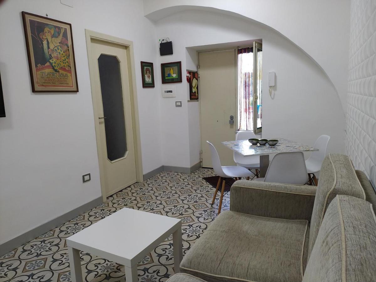 Casa Vacanze Maison Zio Bruno A' Scalinatella Napoli Exterior foto